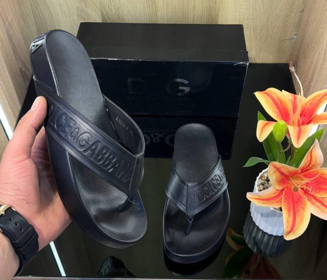 D&G  صندل رجالي    TNT- 015