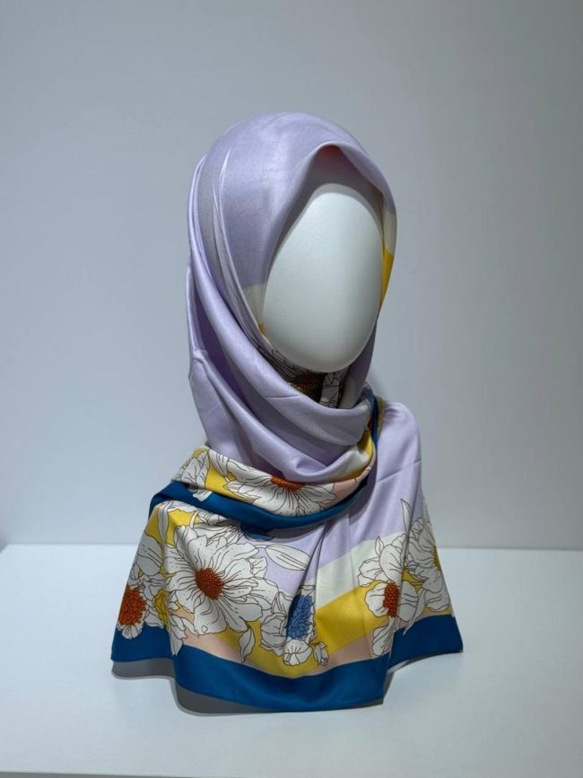 شاربة ستان ملون 90*90 -DH 238